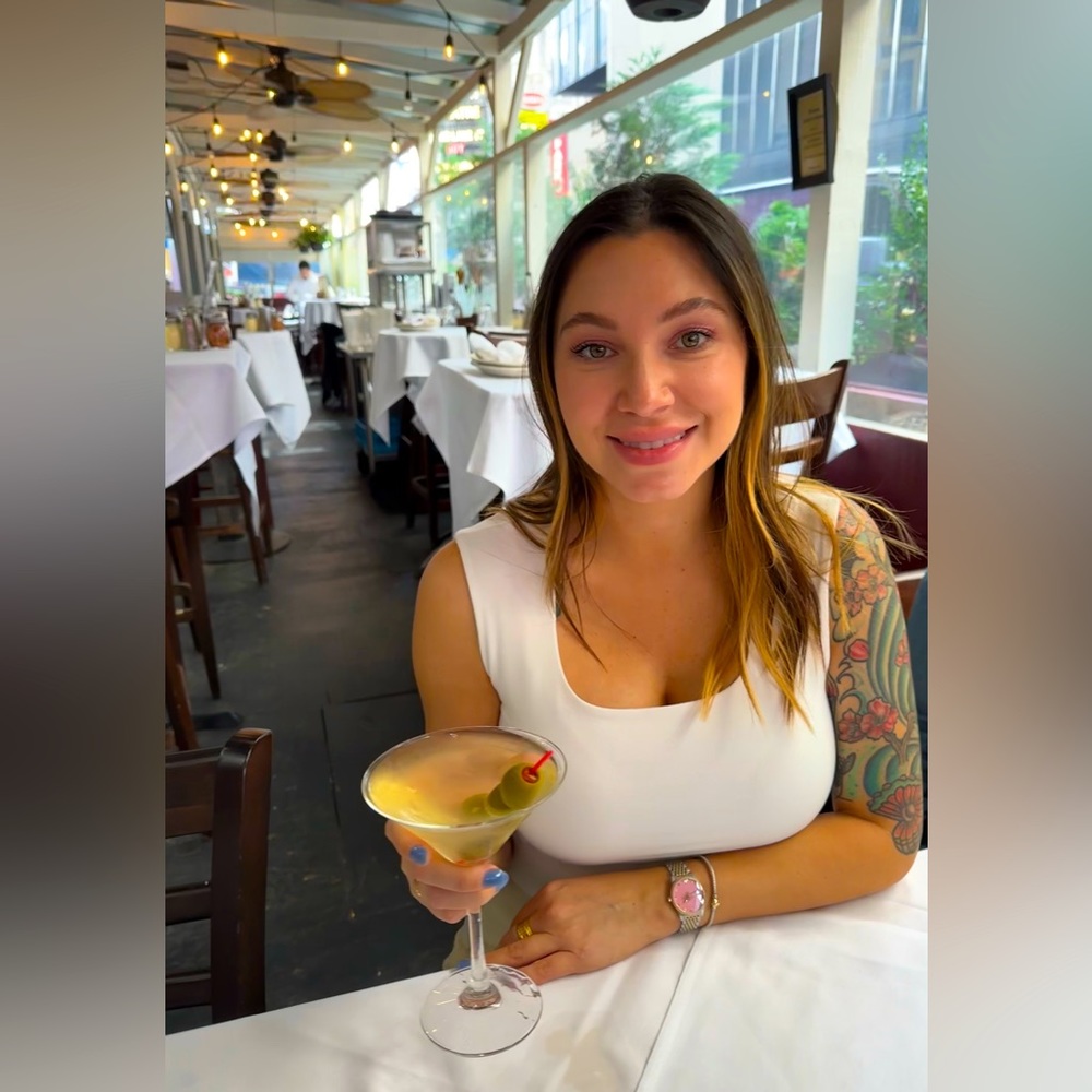 Meet your Posher, Delaina